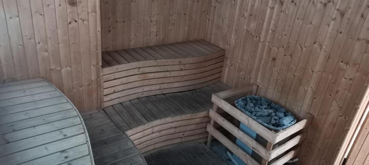 Cozy Forest Themed Homestay 4 Bedroom Куала-Лумпур Экстерьер фото