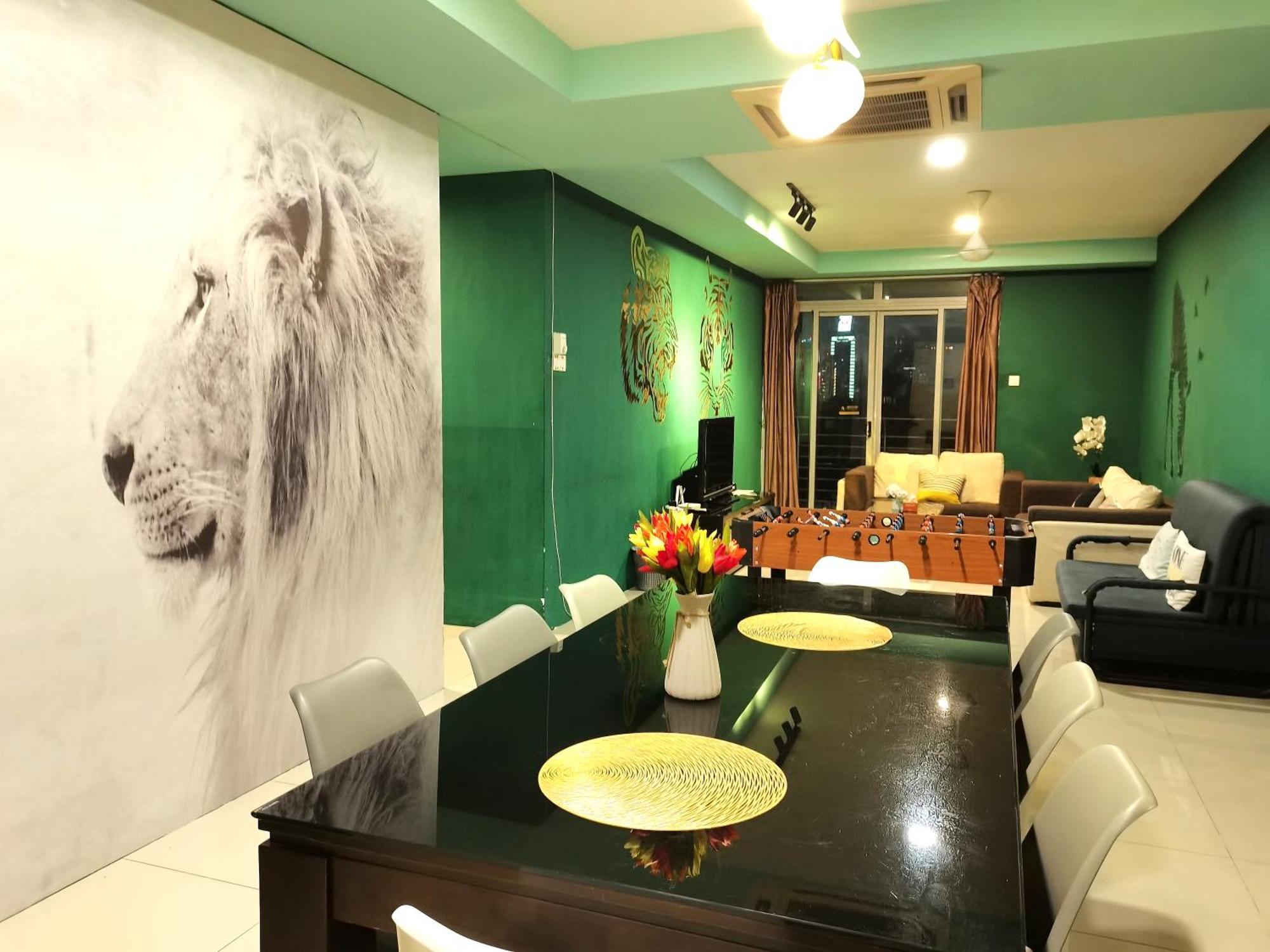 Cozy Forest Themed Homestay 4 Bedroom Куала-Лумпур Экстерьер фото