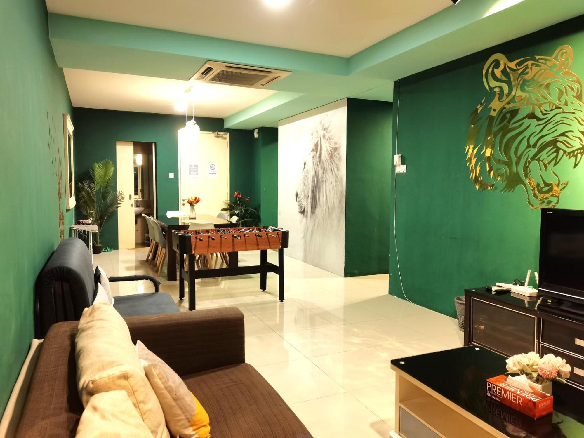 Cozy Forest Themed Homestay 4 Bedroom Куала-Лумпур Экстерьер фото